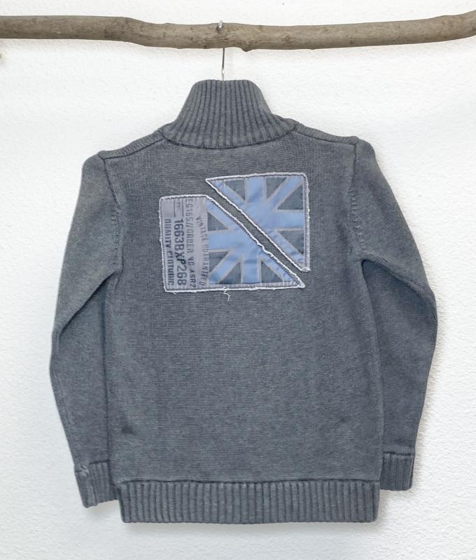 Pull Garçon 8 ans